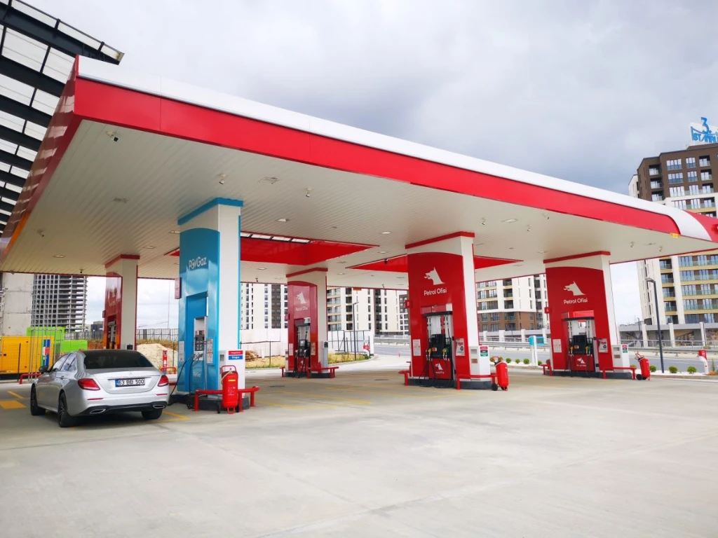 FUEL AND LPG AUTOGAS SALES, SERVICE STATION AND BUSINESS CENTER CONSTRUCTION WORK