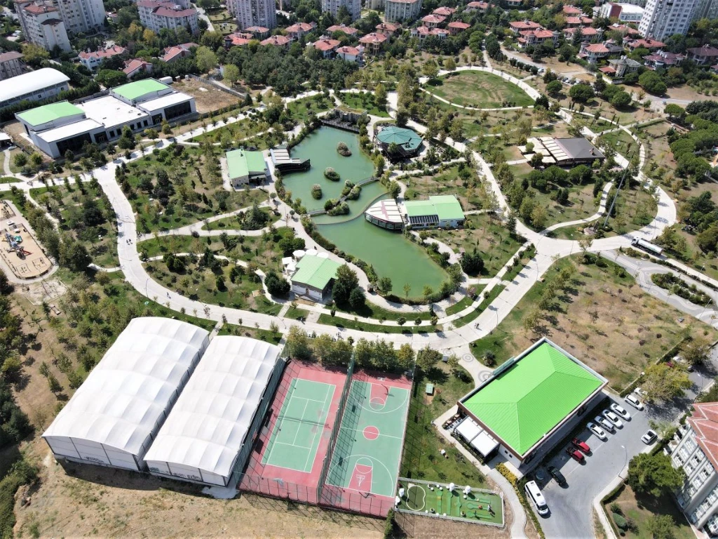 BÜYÜKÇEKMECE SOSYAL VE SPOR TESİSLERİ