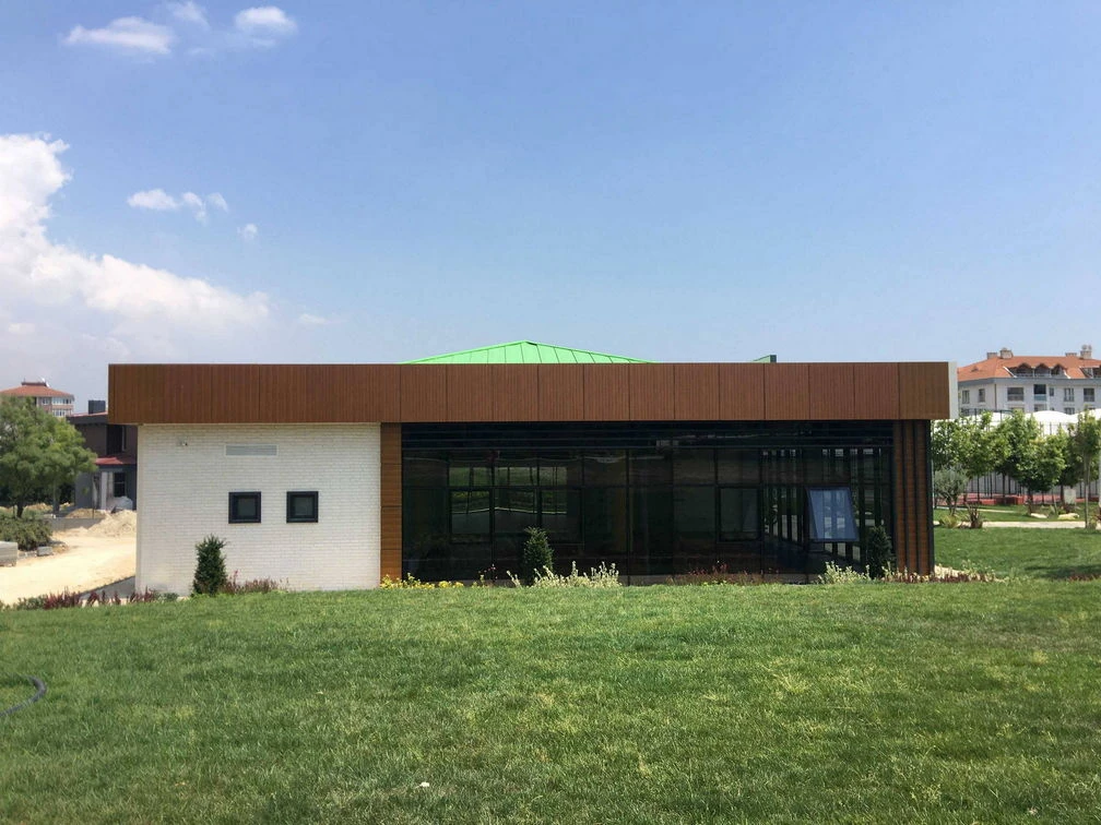 BÜYÜKÇEKMECE SOSYAL VE SPOR TESİSLERİ