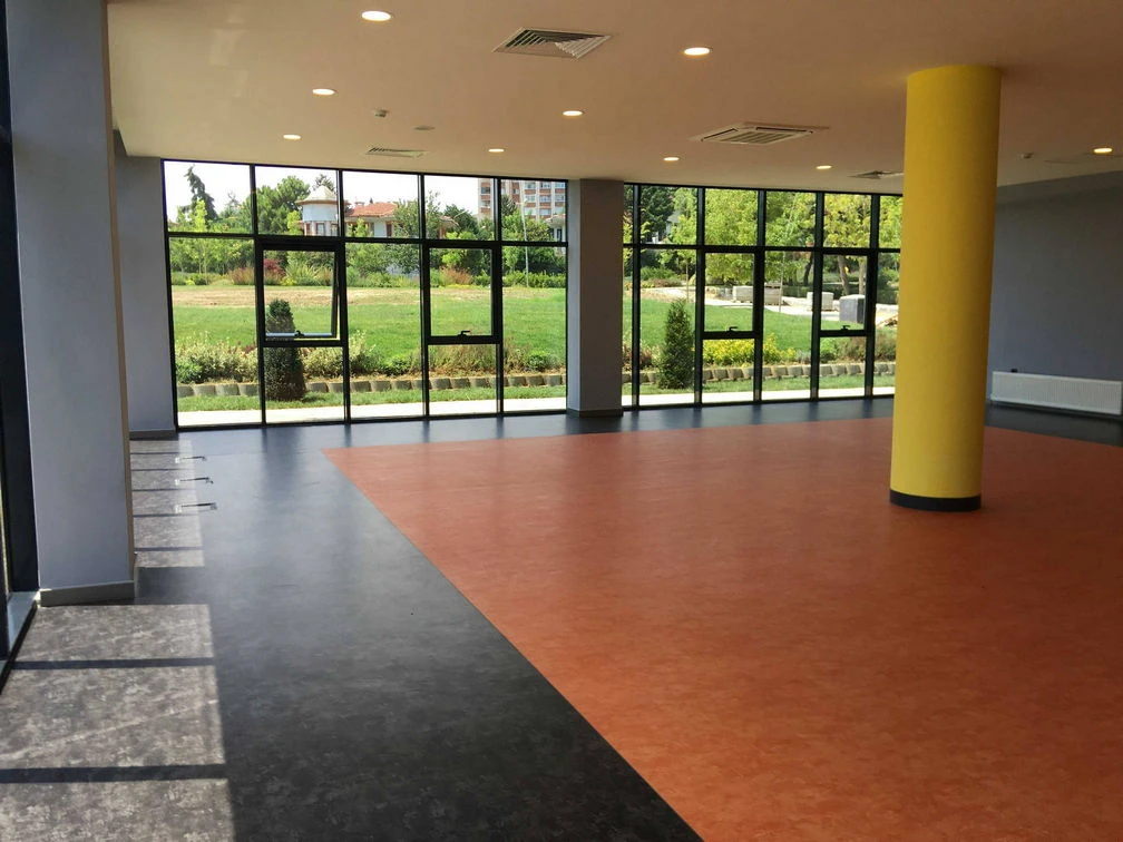 BÜYÜKÇEKMECE SOSYAL VE SPOR TESİSLERİ
