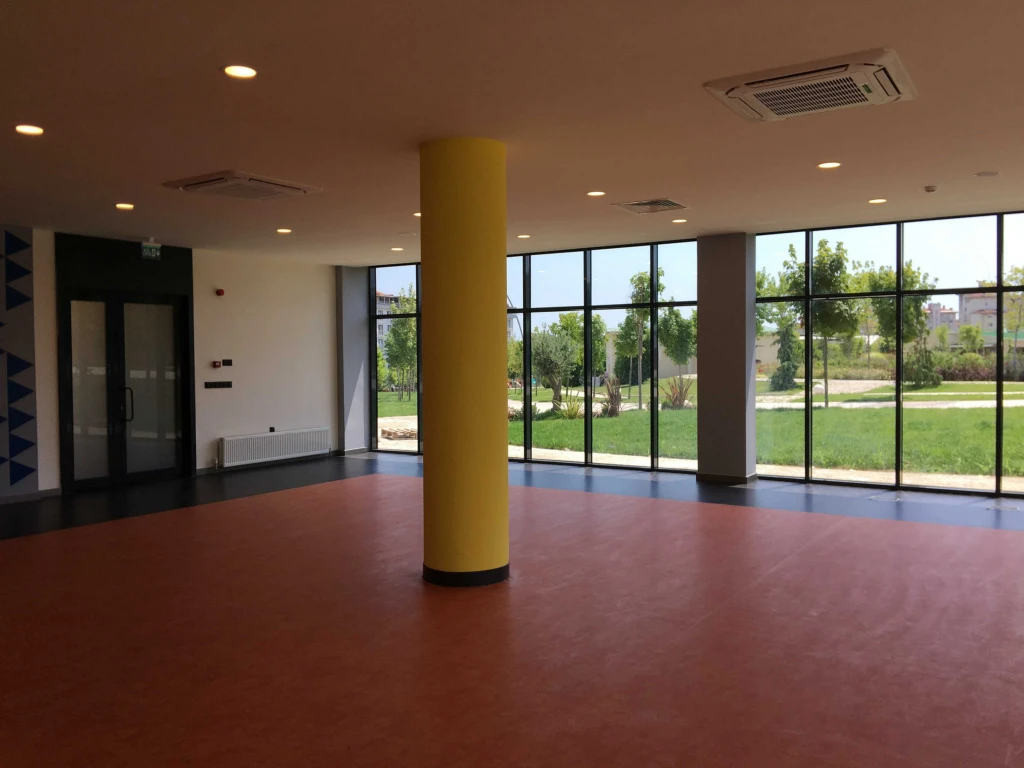 BÜYÜKÇEKMECE SOSYAL VE SPOR TESİSLERİ