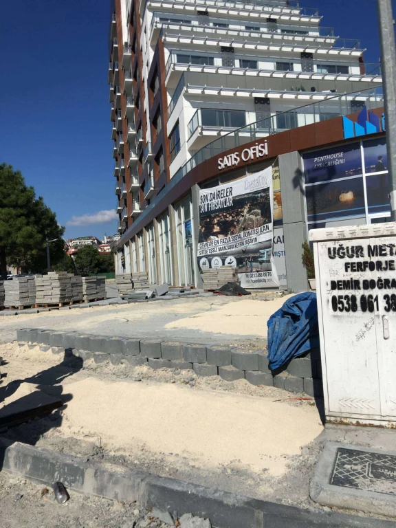 ROAD PAVING AND HARD LANDSCAPING WORKS WITHIN  BÜYÜKÇEKMECE TOWN