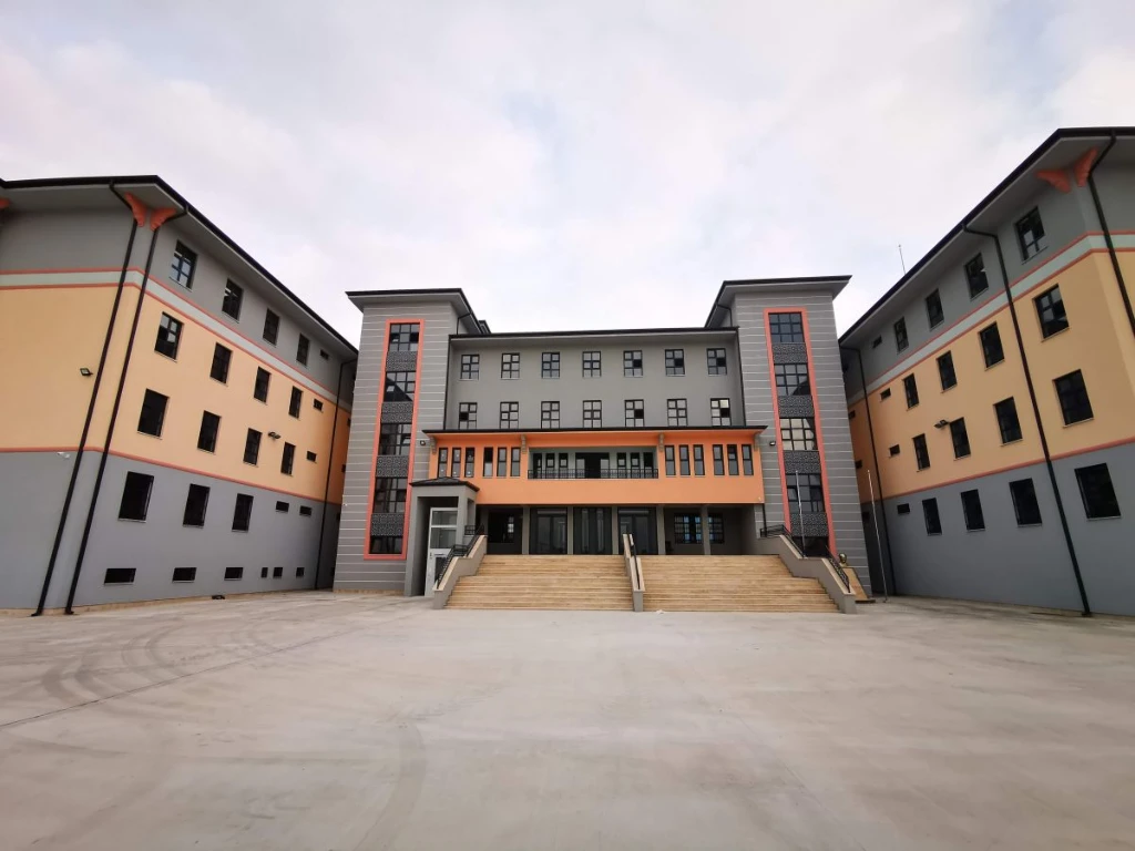 KARTEPE GÜZEL SANATLAR LİSESİ
