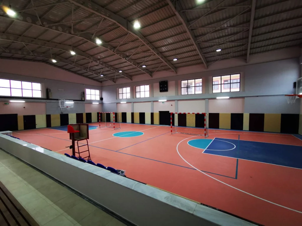 KARTEPE GÜZEL SANATLAR LİSESİ SPOR SALONU