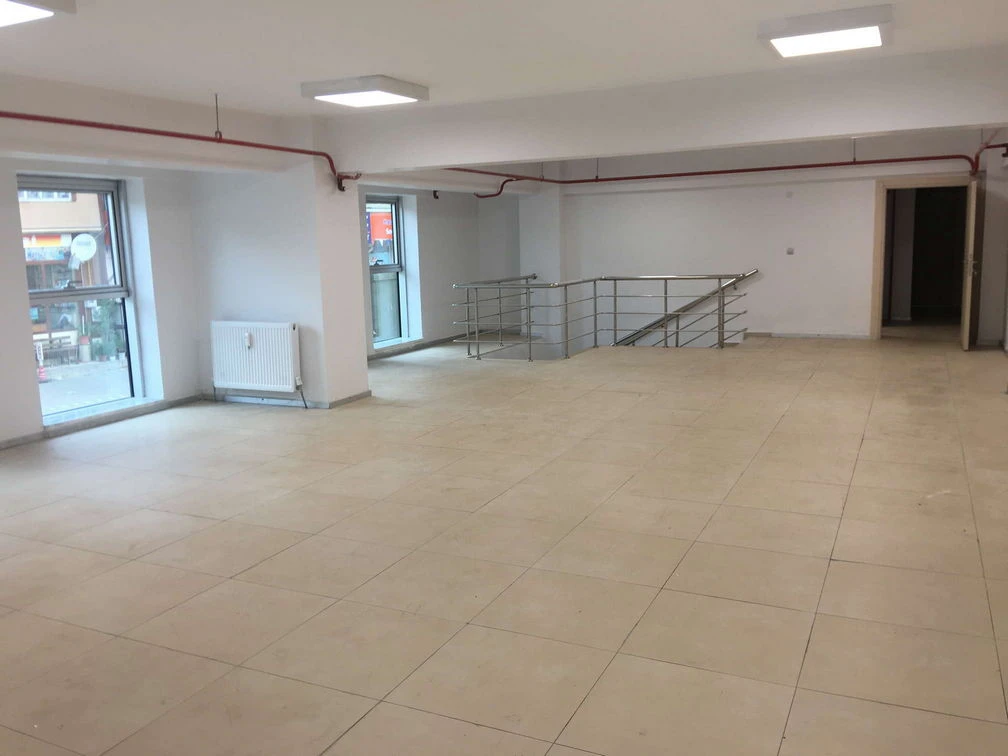 PAZARYERİ TRADE AND CULTURAL CENTER