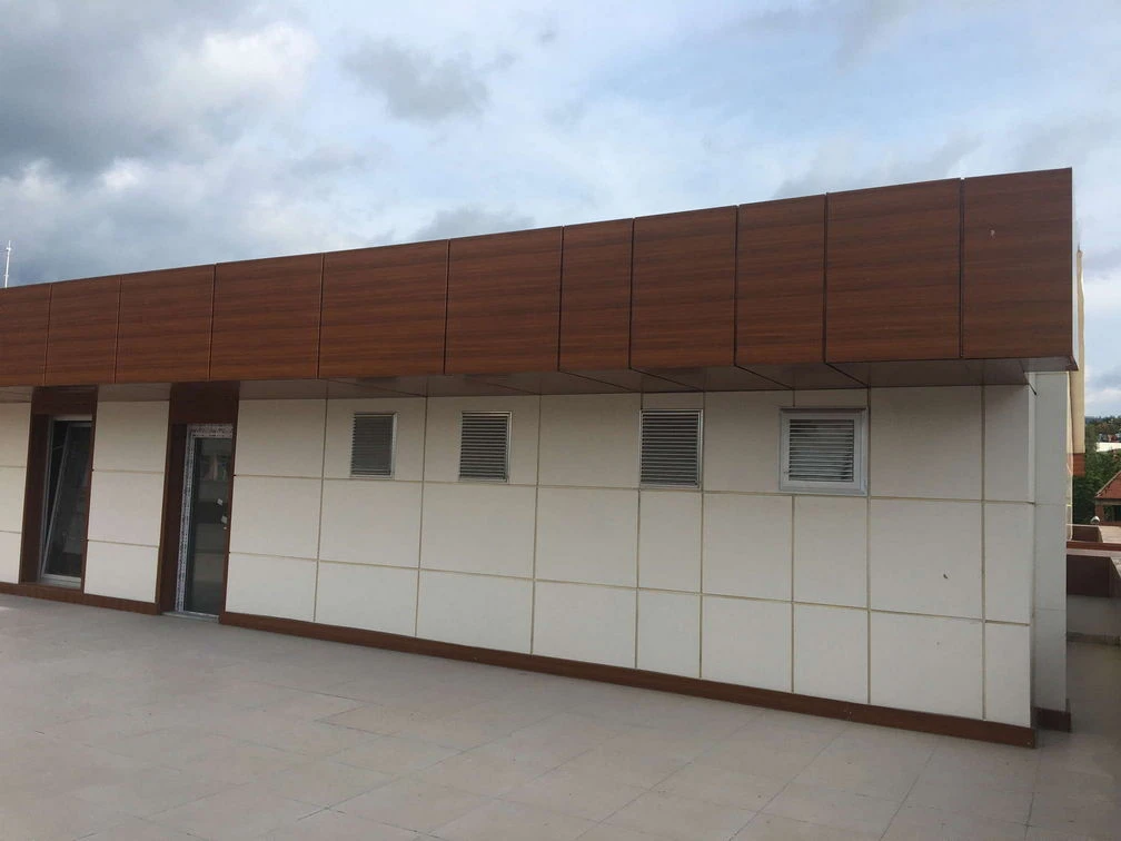 PAZARYERİ TRADE AND CULTURAL CENTER