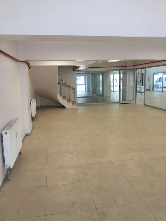 PAZARYERİ TRADE AND CULTURAL CENTER