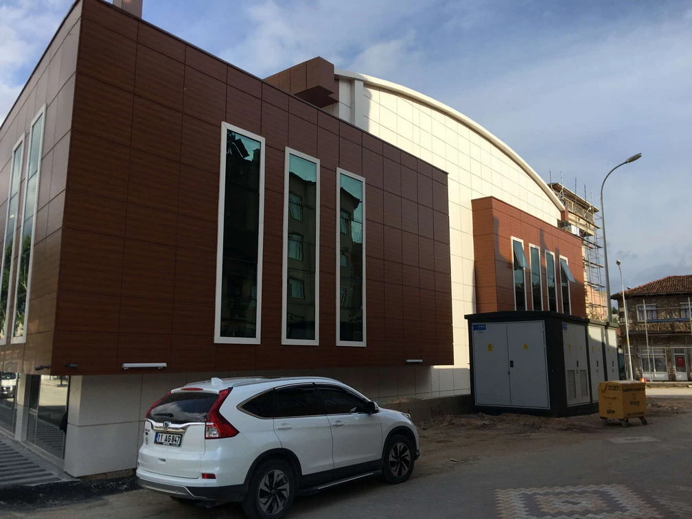 PAZARYERİ TRADE AND CULTURAL CENTER