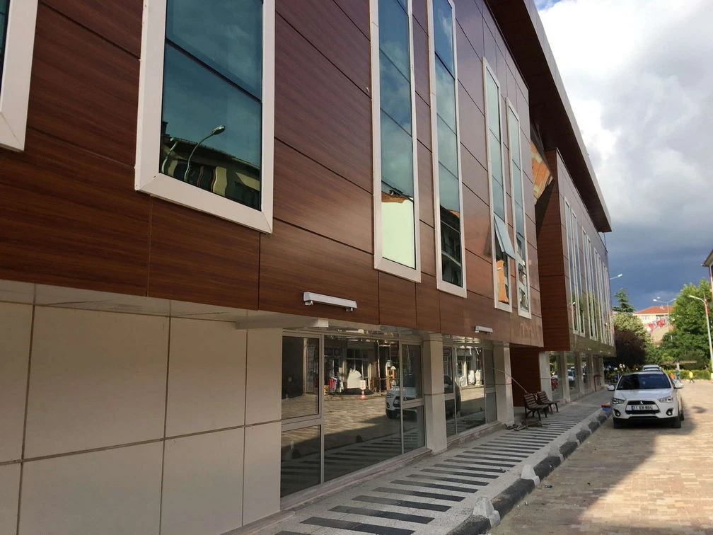 PAZARYERİ TRADE AND CULTURAL CENTER